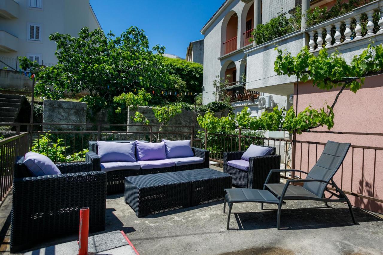 Oliva Apartment Vrbnik Luaran gambar